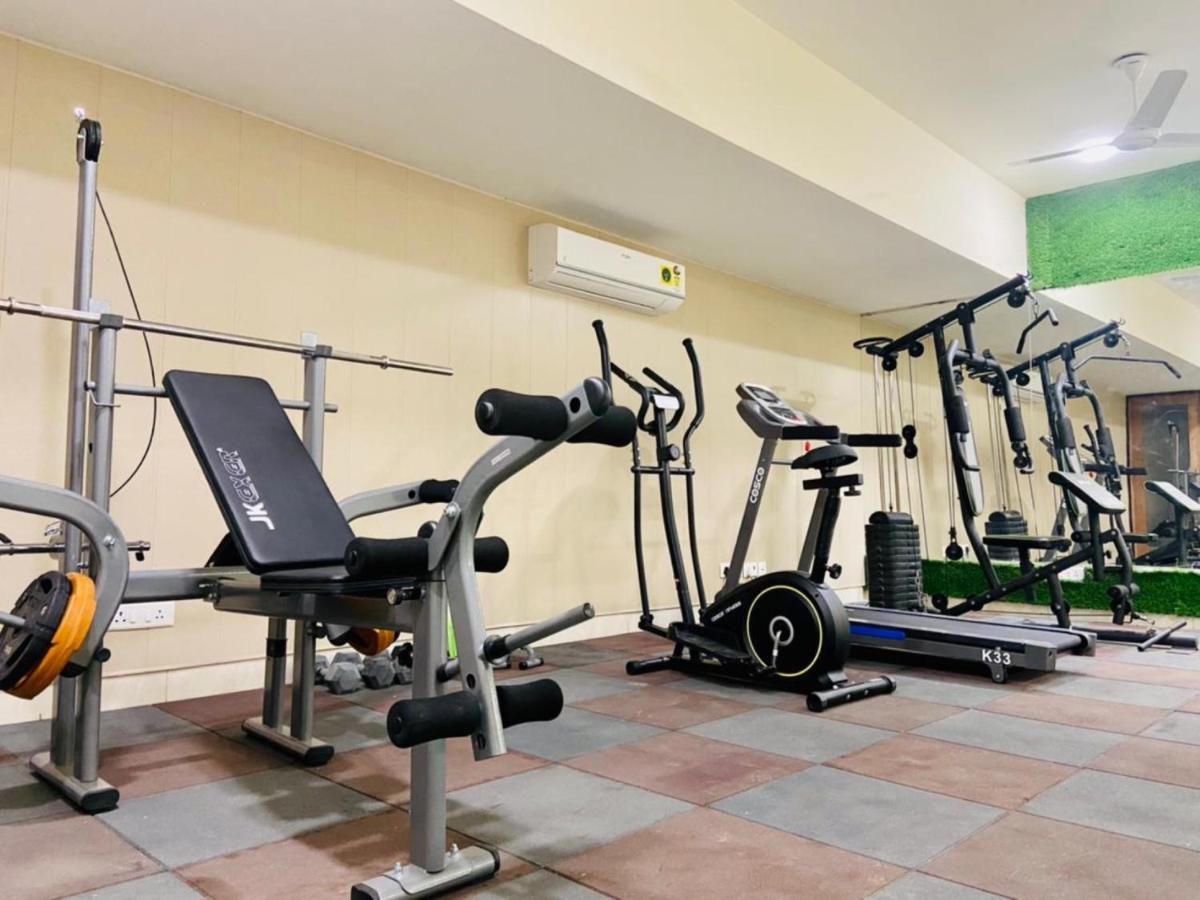 Olive Service Apartments - Golf Course Road Gurgaon Eksteriør bilde